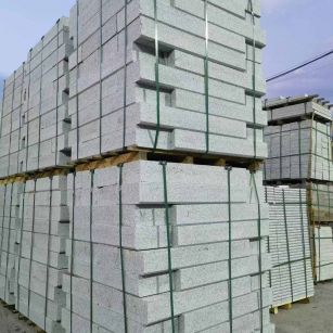 林芝 芝麻白花岗岩路沿石，路缘石，路肩石，道牙，立缘石，马路牙子，街沿石，侧石等