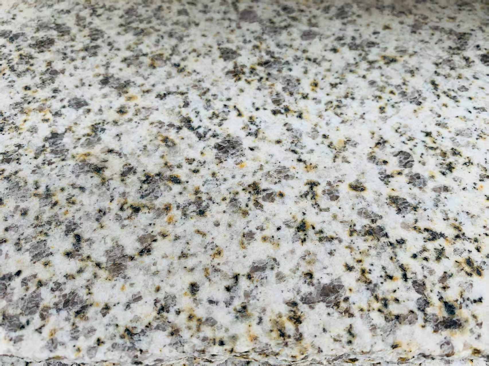 林芝 黄金麻花岗岩石材浅黄光面