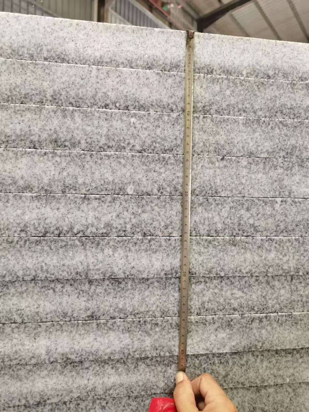 林芝 芝麻白火烧成品厚薄均匀，B料价格接近A料质量