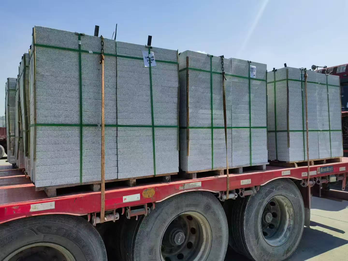 林芝芝麻白花岗岩出货日常地铺石