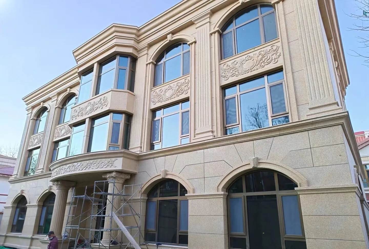 林芝 黄金麻花岗岩别墅外墙干挂