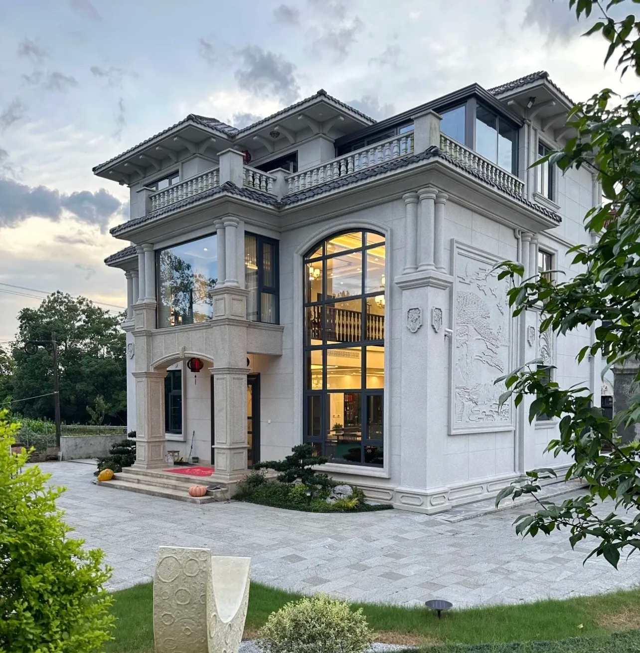 林芝 白麻花岗岩私人别墅干挂石材豪华定制