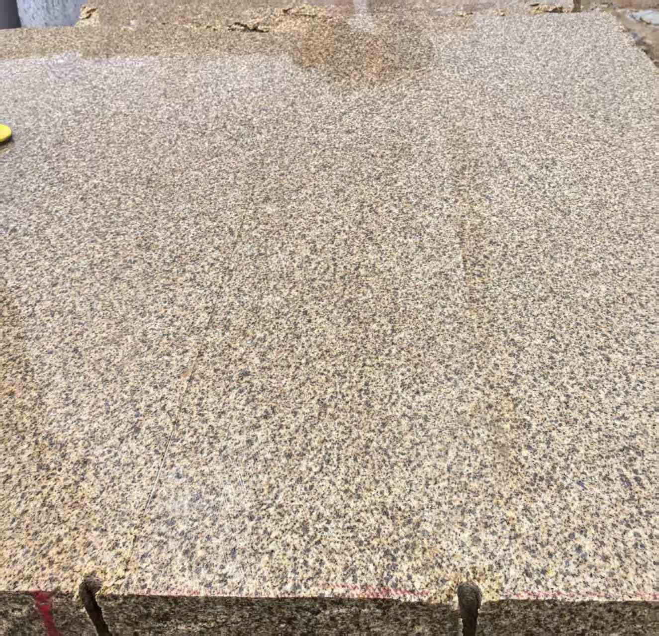 林芝 黄金麻花岗岩石材方料