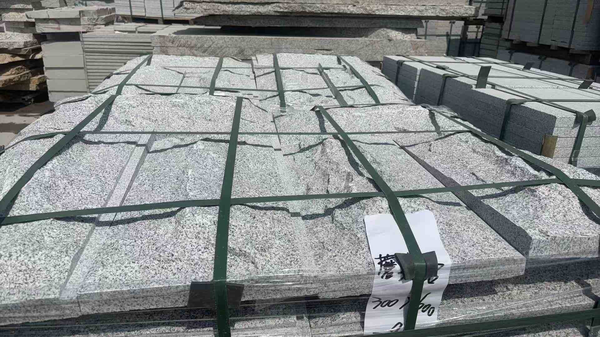 林芝 芝麻白蘑菇石成品