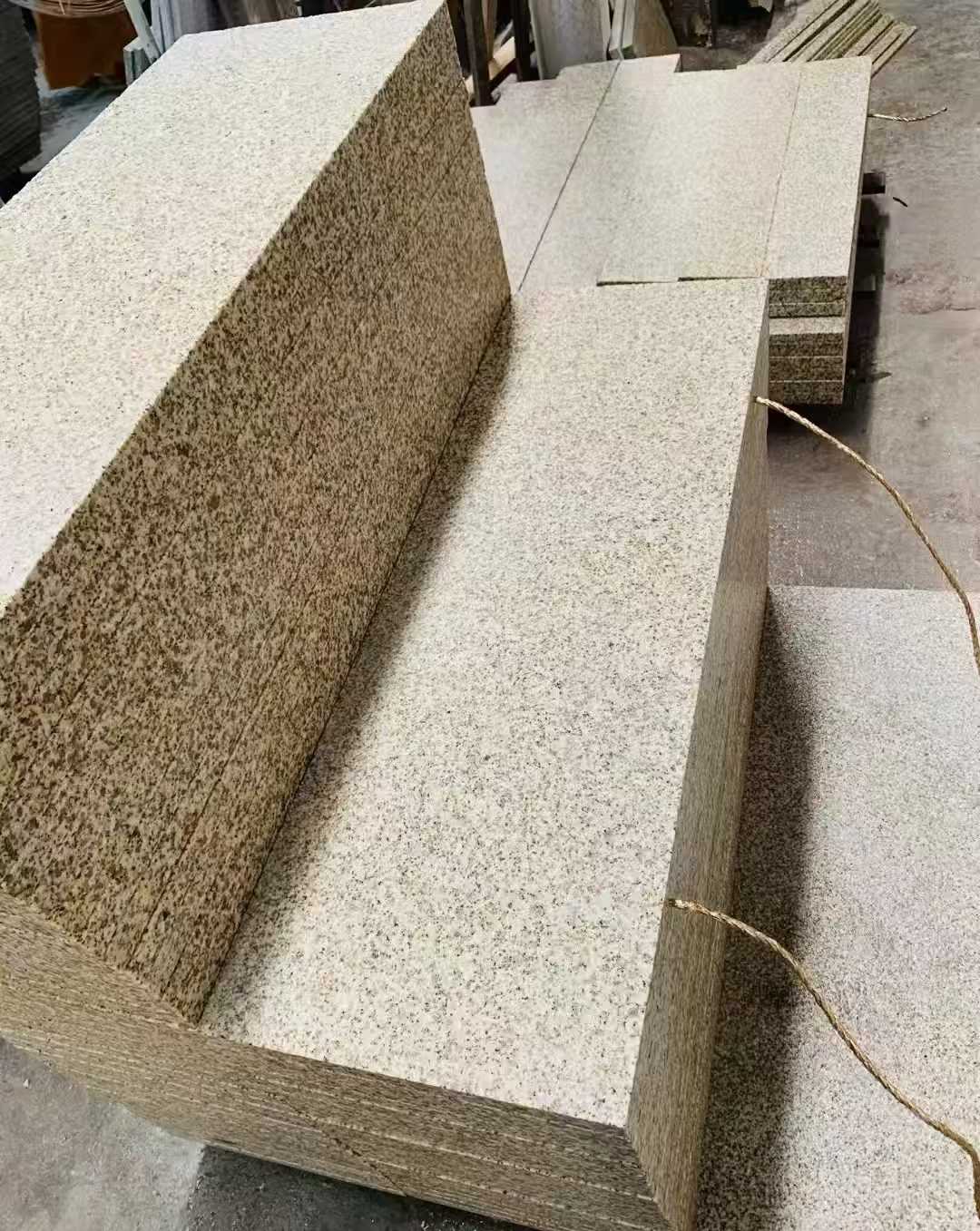 林芝 黄金麻荔枝面外墙干挂成品