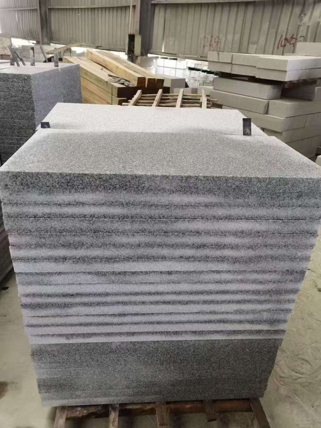 林芝 芝麻白5公分火烧地铺成品，900*400，规格可定制