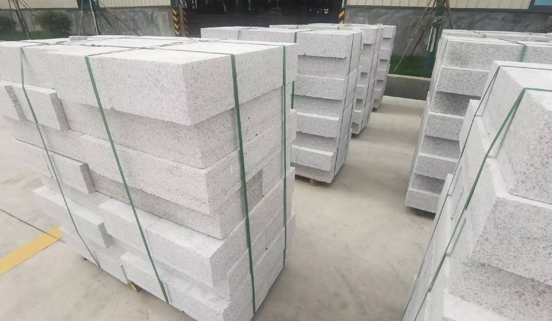 林芝 白麻花岗岩路沿石，立缘石，平缘石，路牙石，道牙石，马路牙子等